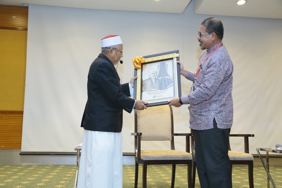 9dd46911-a298-41ee-9a23-5f645508b8d2